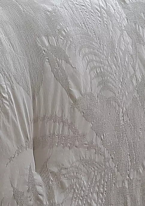 Tommy Bahama Abalone 3-Piece Floral Cotton Comforter Set 6 Tommy Bahama Abalone 3-Piece Floral Cotton Comforter Set - Image 4